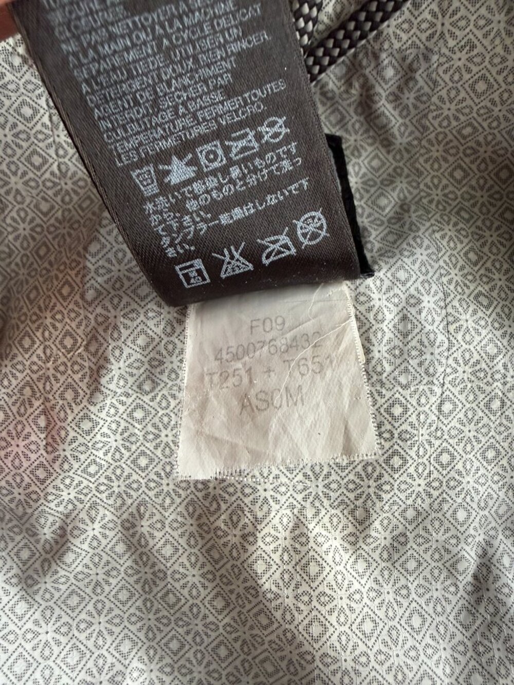 The North Face Rain Coat Jacket EUC - Picture 8 of 16